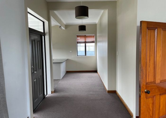  at 11 Hay Street, Bromley, Christchurch City, Canterbury