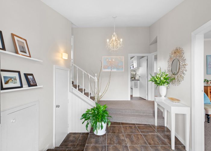  at 25 Hillcrest Place, Avonhead, Christchurch City, Canterbury