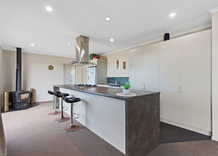  at 528 Pukehina Parade, Pukehina, Western Bay Of Plenty, Bay Of Plenty
