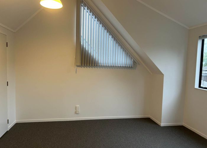  at 2/74 Whitford Road, Howick, Manukau City, Auckland