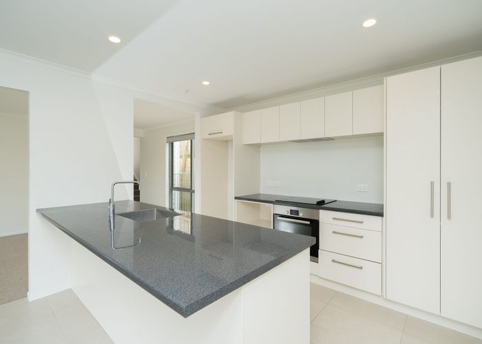  at 5A Stewart Place, Melville, Hamilton
