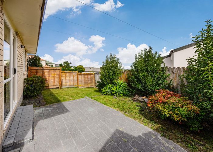  at 4 Ksenia Drive, Flat Bush, Manukau City, Auckland