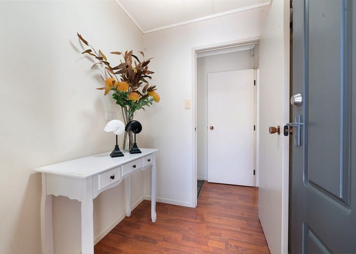  at 19 Clearview Heights, Ranui, Auckland