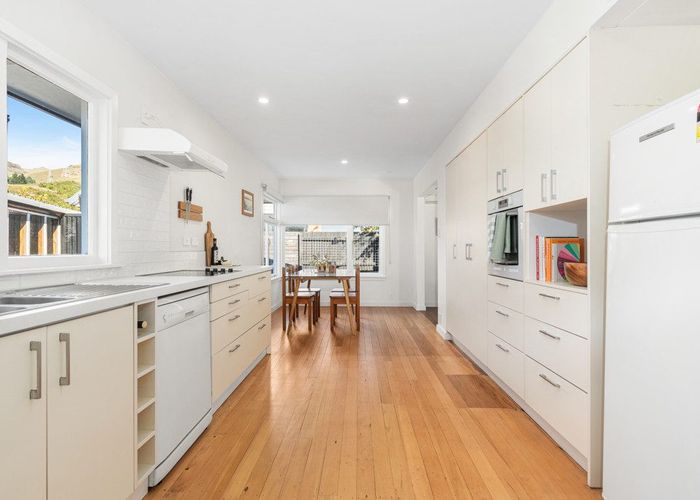  at 253 Port Hills Road, Heathcote, Christchurch City, Canterbury