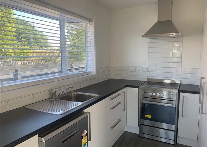  at 85 Racecourse Road, Sockburn, Christchurch City, Canterbury