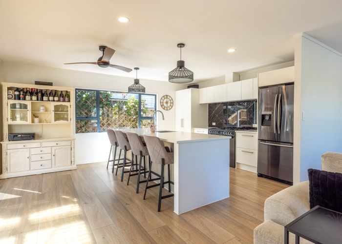  at 20 Karaka Road, Oneroa, Waiheke Island, Auckland