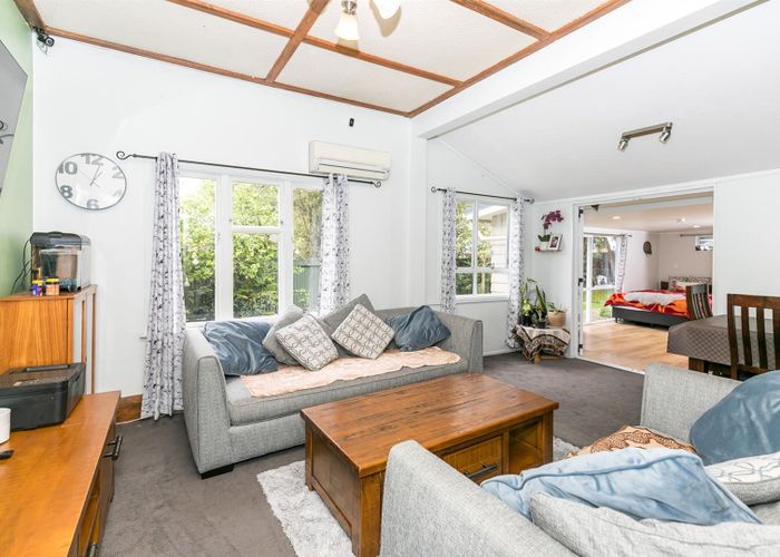  at 36 Marshall Street, Fairfield, Hamilton