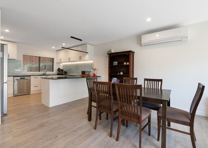  at 3A Gladys Avenue, Glenfield, North Shore City, Auckland