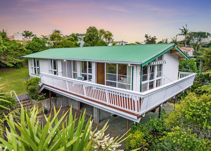  at 283A Beach Road, Campbells Bay, Auckland