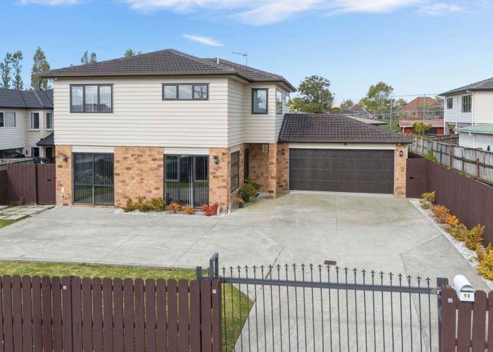  at 90 Hillside Road, Papatoetoe, Auckland