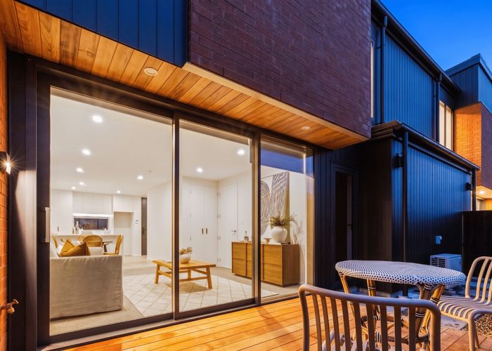  at 1/28 Harker Street, Spreydon, Christchurch City, Canterbury