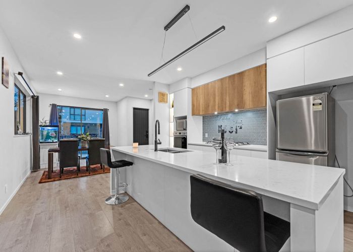  at 11 Pumau Place, Flat Bush, Manukau City, Auckland