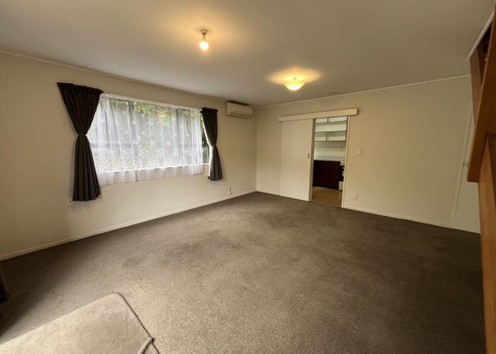  at 10/75 Delhi Crescent, Khandallah, Wellington