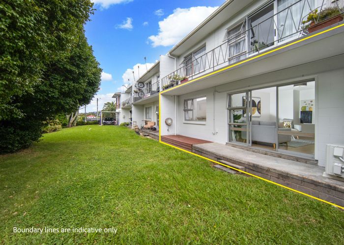  at 3/45 Blockhouse Bay Road, Avondale, Auckland City, Auckland