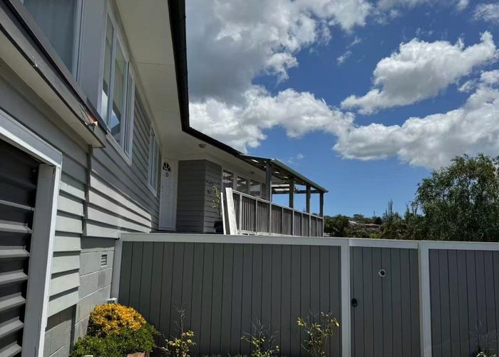  at 3 Uppingham Crescent, Hillcrest, North Shore City, Auckland
