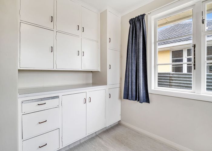  at 614 Featherston Street, Roslyn, Palmerston North, Manawatu / Whanganui