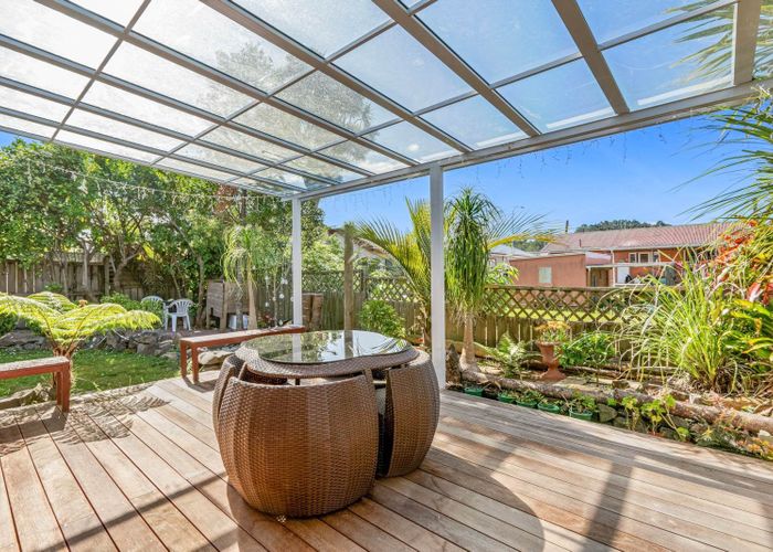  at 14 Swanson Oaks, Swanson, Waitakere City, Auckland