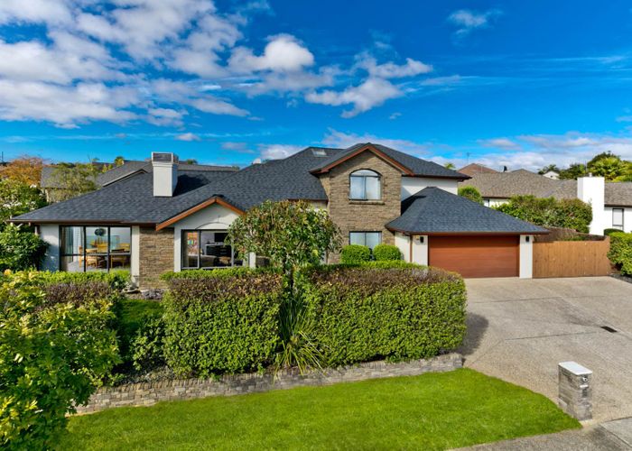  at 6 Dressage Lane, Greenhithe, Auckland