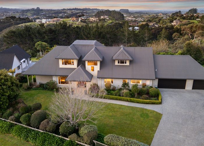  at 592 Redoubt Road, Flat Bush, Manukau City, Auckland