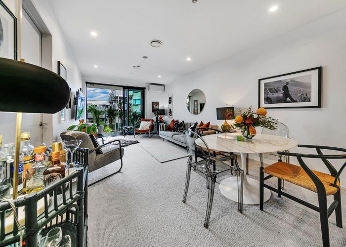  at 204/25-27 Enfield Street, Mount Eden, Auckland City, Auckland
