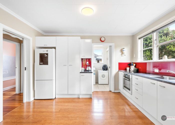  at 31 Lockwood Crescent, Taita, Lower Hutt