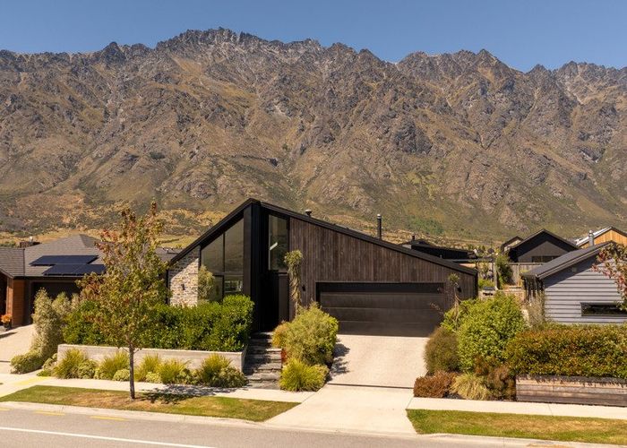  at 9 Howden Drive, Jacks Point, Queenstown-Lakes, Otago