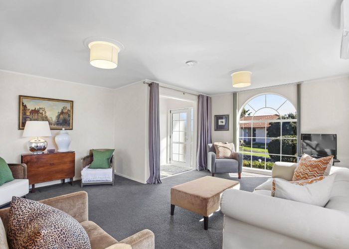  at 6a Somerton Rise, Henderson, Waitakere City, Auckland