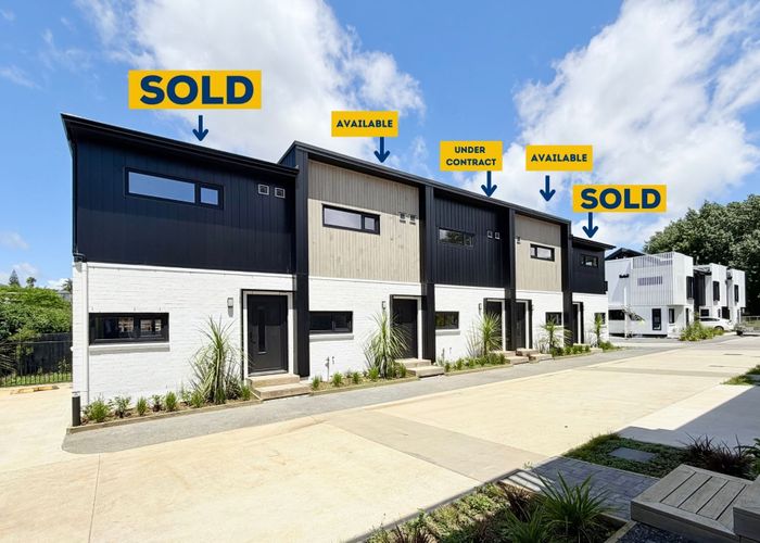  at Lot 4/23 & 25 Sullivan Avenue, Mangere Bridge, Manukau City, Auckland