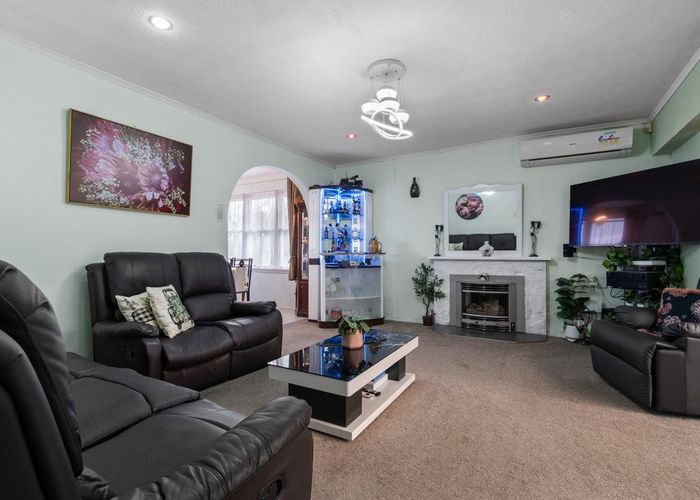  at 1512A-B Dominion Road Extension, Mount Roskill, Auckland City, Auckland