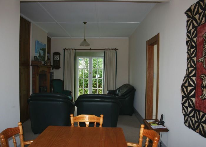  at 36 Newington Road, Henderson, Waitakere City, Auckland