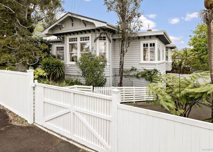  at 56 Murdoch Road, Grey Lynn, Auckland City, Auckland