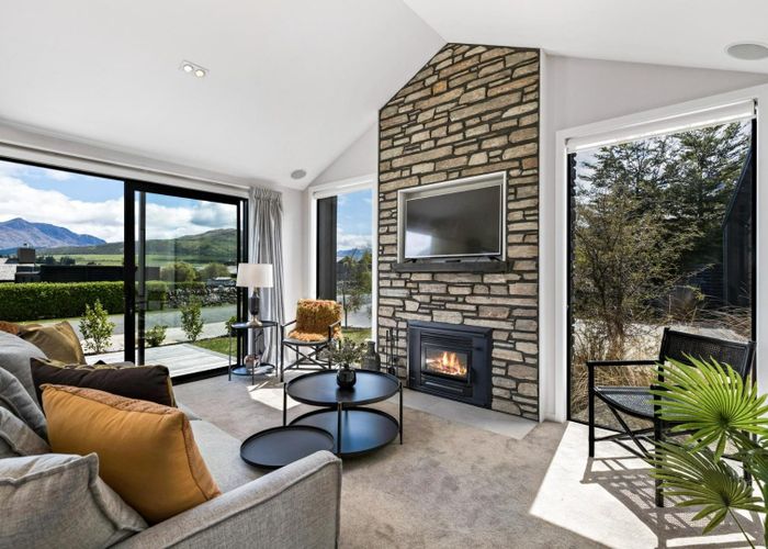  at 35  Rannoch Drive, Jacks Point, Queenstown-Lakes, Otago