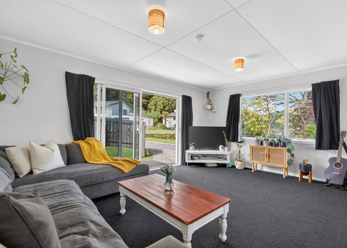  at 2 Takanini Grove, Stokes Valley, Lower Hutt, Wellington