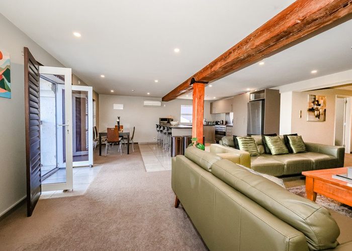  at 1/2 Manor Place, Dunedin Central, Dunedin