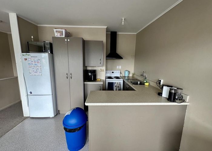  at 4/20 Bay Drive, Titahi Bay, Porirua