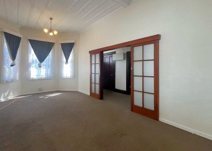  at 88 Manukau Rd, Epsom, Auckland City, Auckland