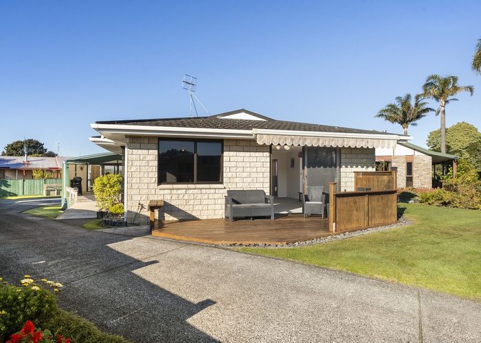  at 3 Irwin Court, Katikati