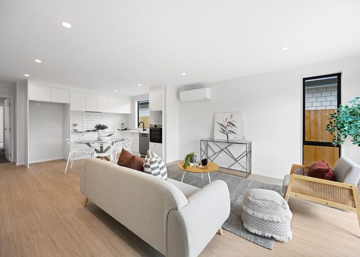  at 1/37 Aberfoyle Street, Dinsdale, Hamilton