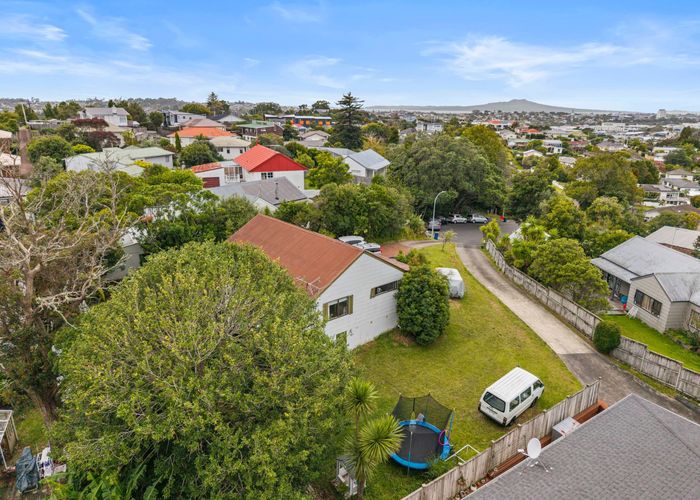  at 28 Orton Street, Glenfield, North Shore City, Auckland