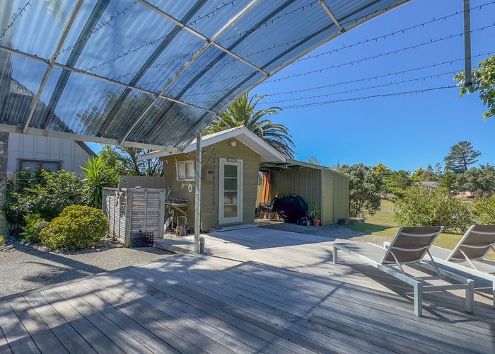 at 19 Crown Reef, Pauanui
