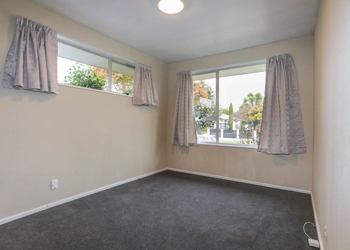  at 20 Talltree Avenue, Avonhead, Christchurch City, Canterbury