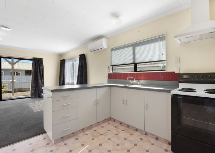  at 2/8 Browning Crescent, Stoke, Nelson