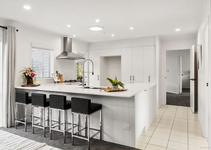  at 53 Riverton Drive, Randwick Park, Auckland