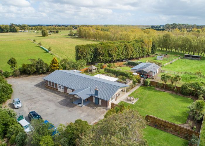 Recently sold 472 Kairanga Bunnythorpe Road, Newbury homes.co.nz