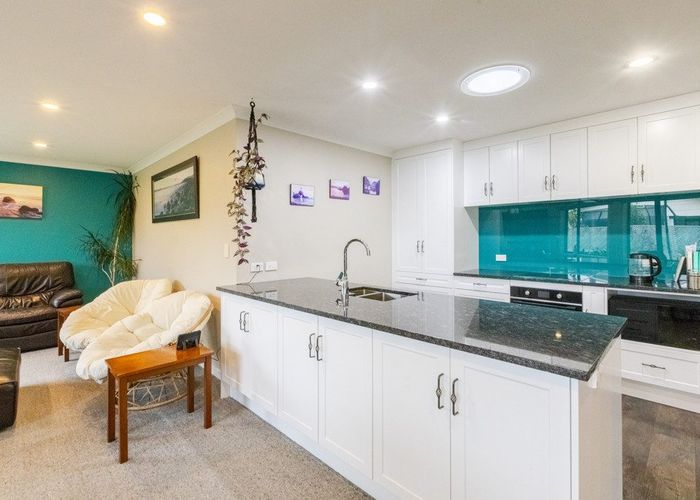  at 10A Dolbel Street, Taradale, Napier