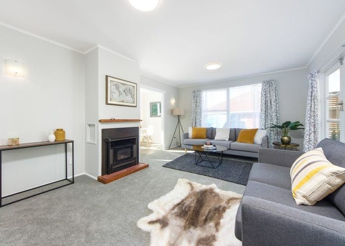  at 147 Rangatira Road, Beach Haven, North Shore City, Auckland