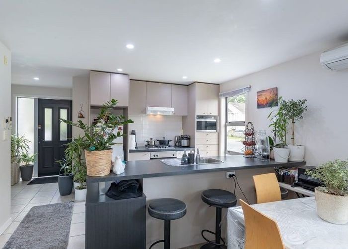  at 18A Franklyn Road, Tawa, Wellington, Wellington