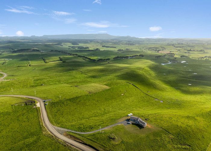  at 177 Rehutai Road, Baylys Beach, Kaipara, Northland
