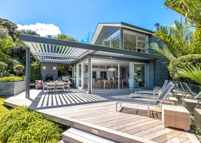  at 2 Hill Road, Palm Beach, Waiheke Island