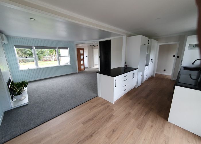  at 5 Lucien Place, Whitikahu